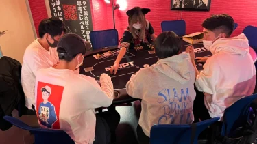 【東京】国分寺我龍ポーカースタジアムでは個性的な内装でトーナメントが楽しめる